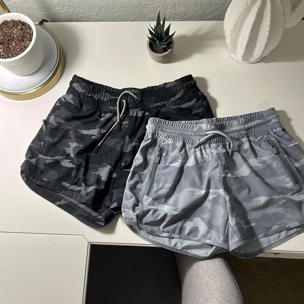2 pack athleta camo shorts!!